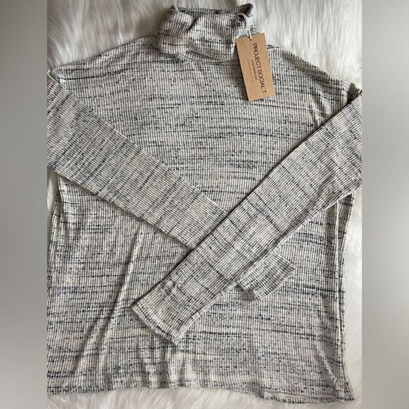 NWT Project Social T Poppy Long Sleeve Turtleneck in Cozy Cream - Picture 7 of 7